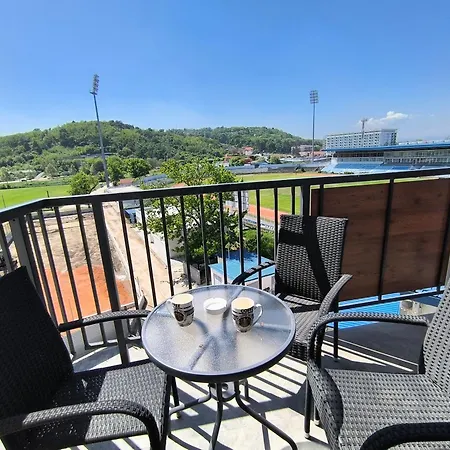 Lux Crnjanski Ii, Jagodina